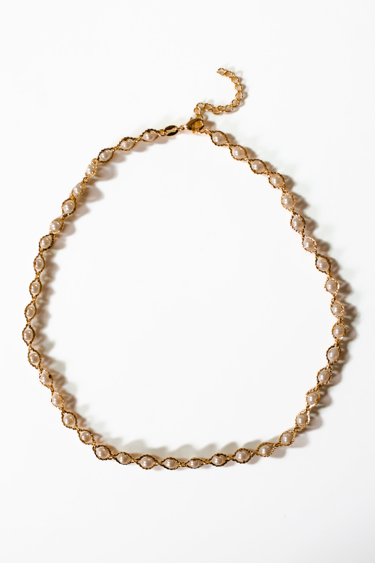 Avery Pearl necklace