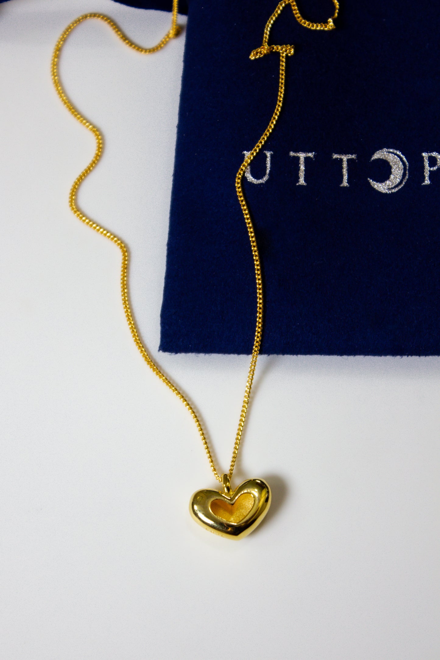 Lilia Heart necklace