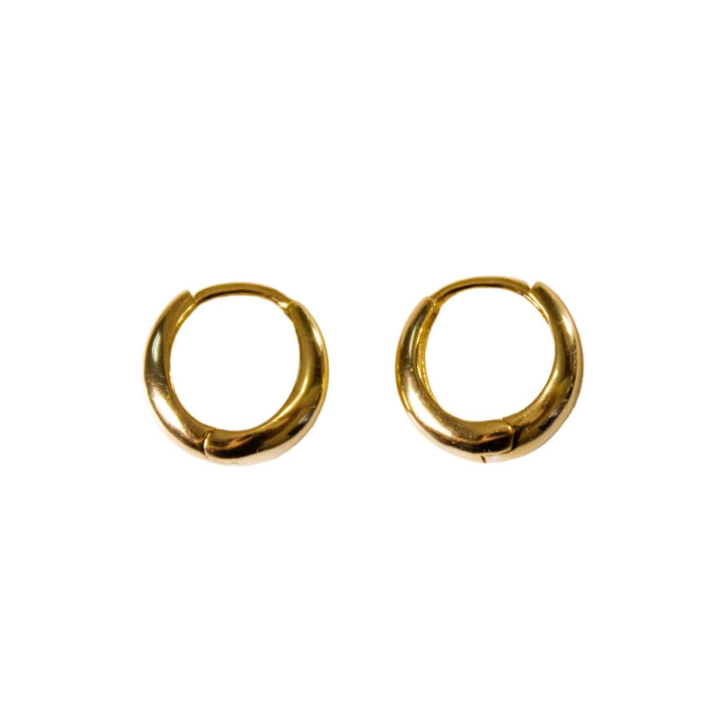 Dina Basic hoops earrings