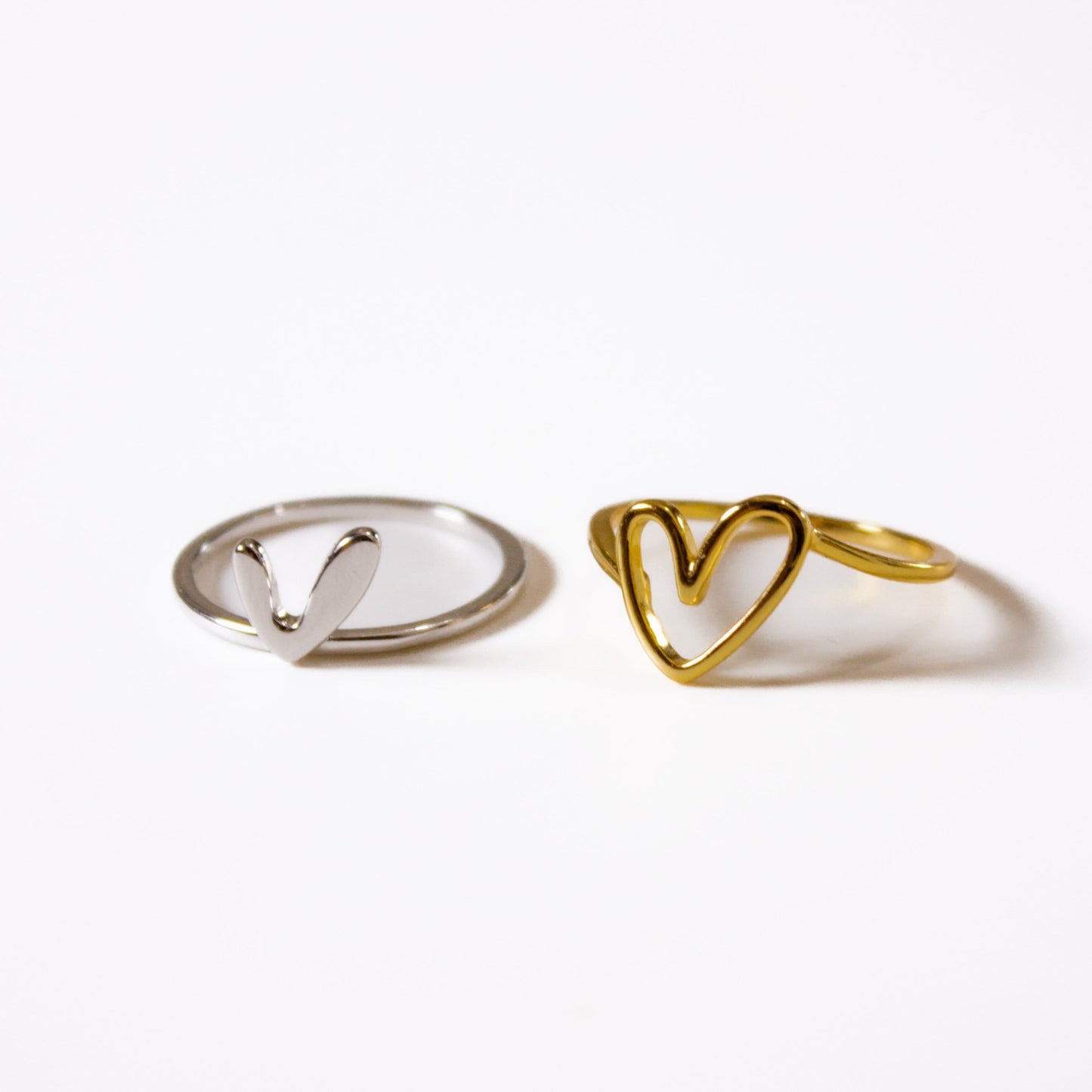 Cora heart shape ring set